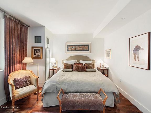 4th image of 300 E 79th St APT 7A