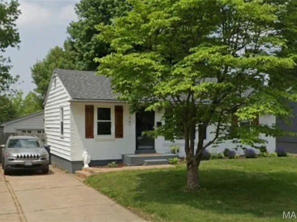 125 Clark St, Florissant, MO 63031