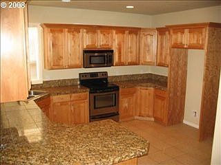 5th image of 14100 NE 81st Cir