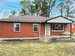 9708 Caven Ave, Louisville, KY 40229