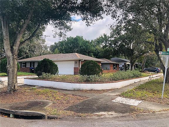 3rd image of 3139 Crooked Oak Ct