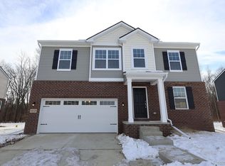 48323 Farmbrook Ln, Van Buren Township, MI 48111