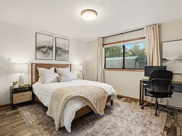 W Cora Ct — Photo 29