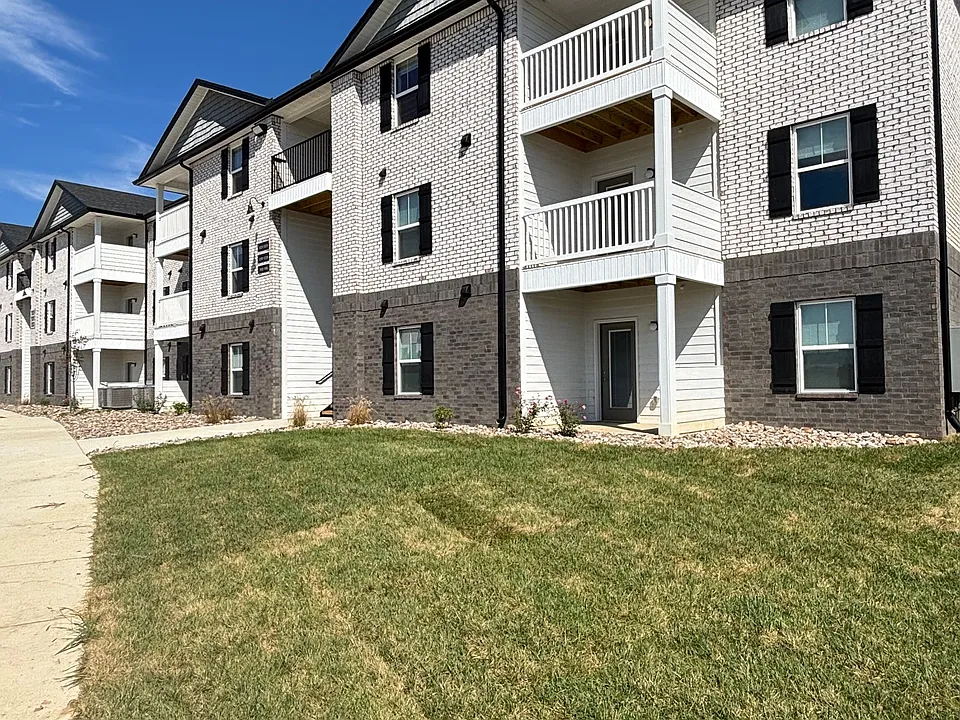 Flats At Twenty