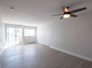 8805 Hudson St #1, Vancouver, BC V6P4M9