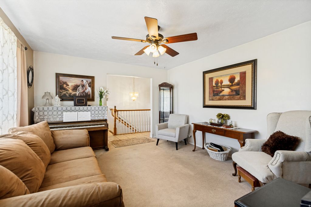 3376 W 10000 S, South Jordan, UT - View 3