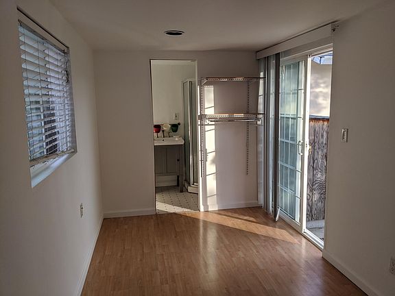 4th image of 677 Macarthur Ave #2