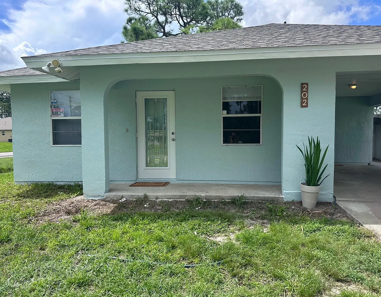3 bed, 1150 sqft, $1,800 — Photo 1