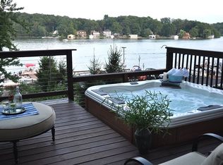 266 Lakeside Ave, Lake Hopatcong, NJ 07849