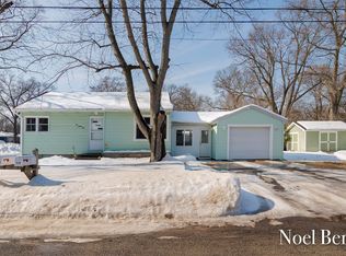 639 Carlton St, Muskegon, MI 49442