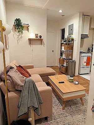 1st image of 217 E 59th St APT 2R