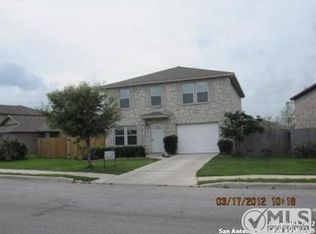 8015 Heights Valley, Converse, TX 78109