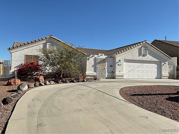 2nd image of 1430 Arcadia Boulevard