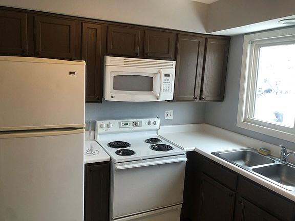 3rd image of 220 W Colfax St APT 203