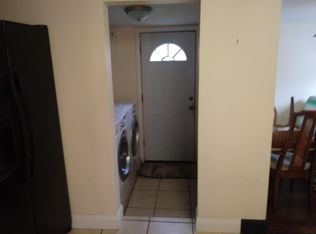 572 Bath St, Bristol, PA