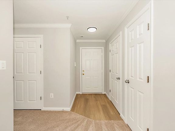 2nd image of 2509 Shelley Cir Unit 2D