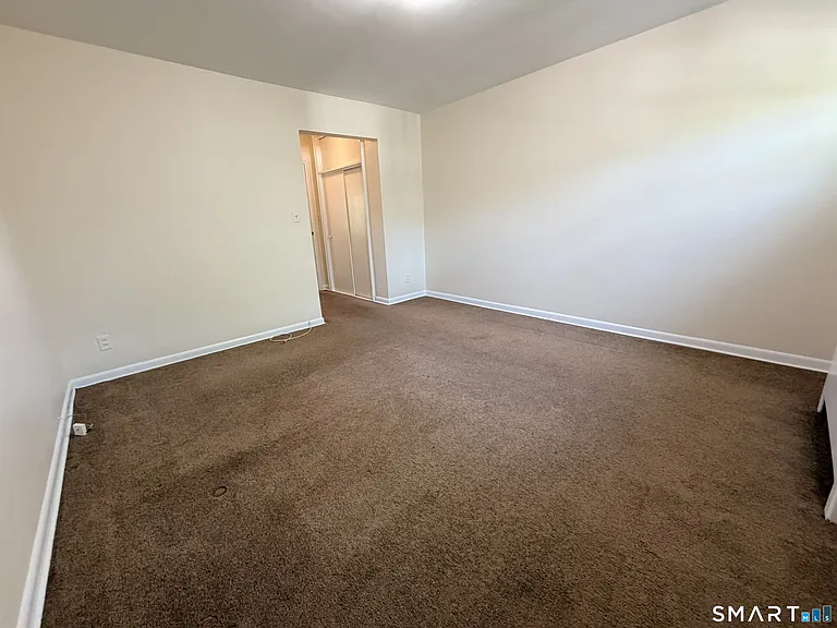 20 North St #11-2 — Photo 15