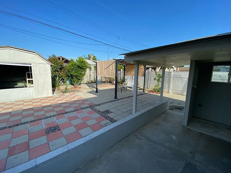 15522 Claretta Ave — Photo 38