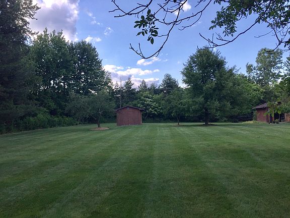 100 Wide x 400 Deep Lot