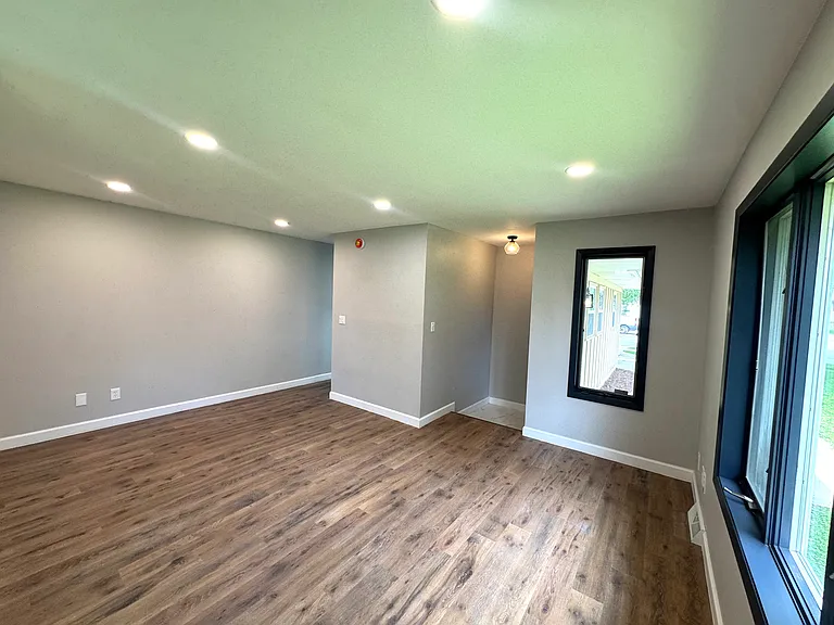 9347 Kennedy Ave — Photo 13