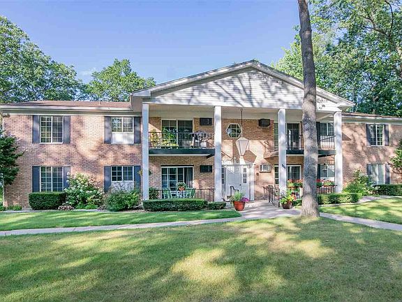 3rd image of 741 Indian Trail Blvd