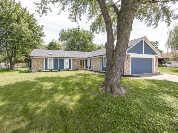 7717 Hague Rd, Indianapolis, IN 46256