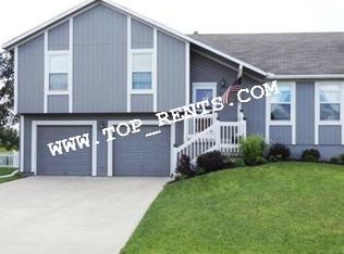 17140 S Walter St, Gardner, KS 66030