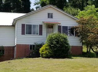 63 E Dale Rd, Fairmont, WV 26554