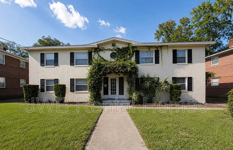 Southside — Photo 1