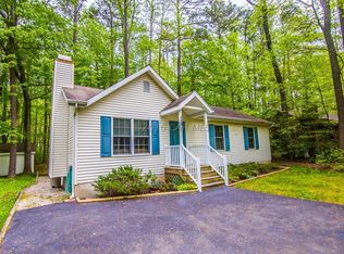 112 Sandyhook Rd, Ocean Pines, MD 21811