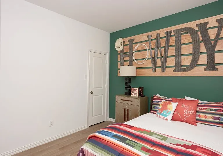 3020 Balmorhea Ln — Photo 4