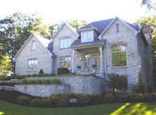 9640 E Springstone Rd, McCordsville, IN 46055