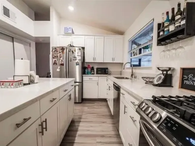 4824 Norway Ln — Photo 5