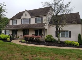 34 Wagner Ln, Hillsborough, NJ 08844