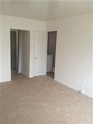 2nd image of 904 Stoll St #1