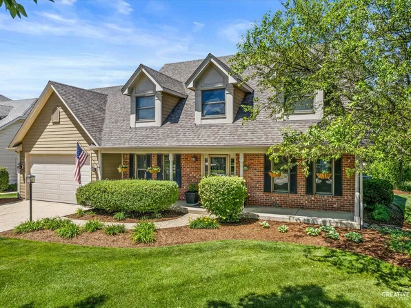 4903 Clearwater Ln, Naperville, IL 60564