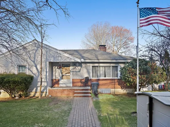 94 Cambridge Rd, Woburn, MA 01801