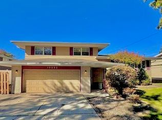 19252 Oakwood Ave, Lansing, IL 60438