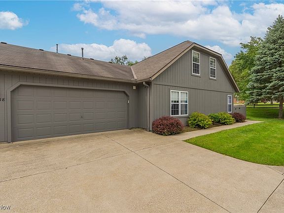 5th image of 4018 Villas Dr