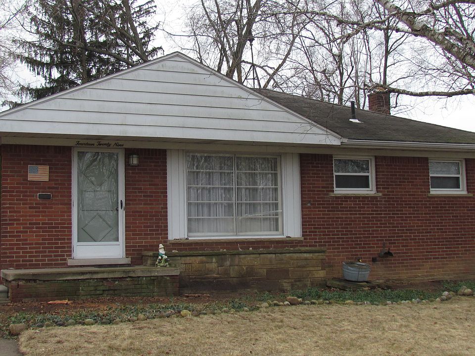 1st image of 1429 Collegewood Dr