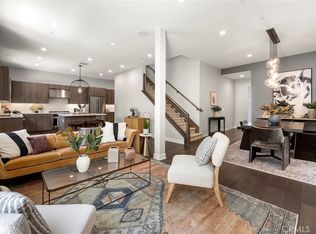 653 Breakaway Ln, Costa Mesa, CA 92627