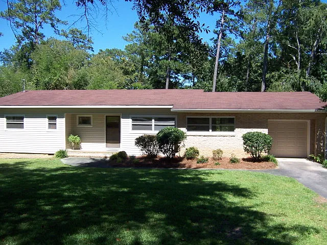 2957 King Alfred Dr photo 1