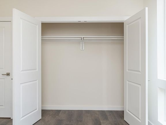 3rd image of 1307 Germantown Ave #29F