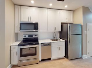 822 South St APT 2E, Philadelphia, PA 19147
