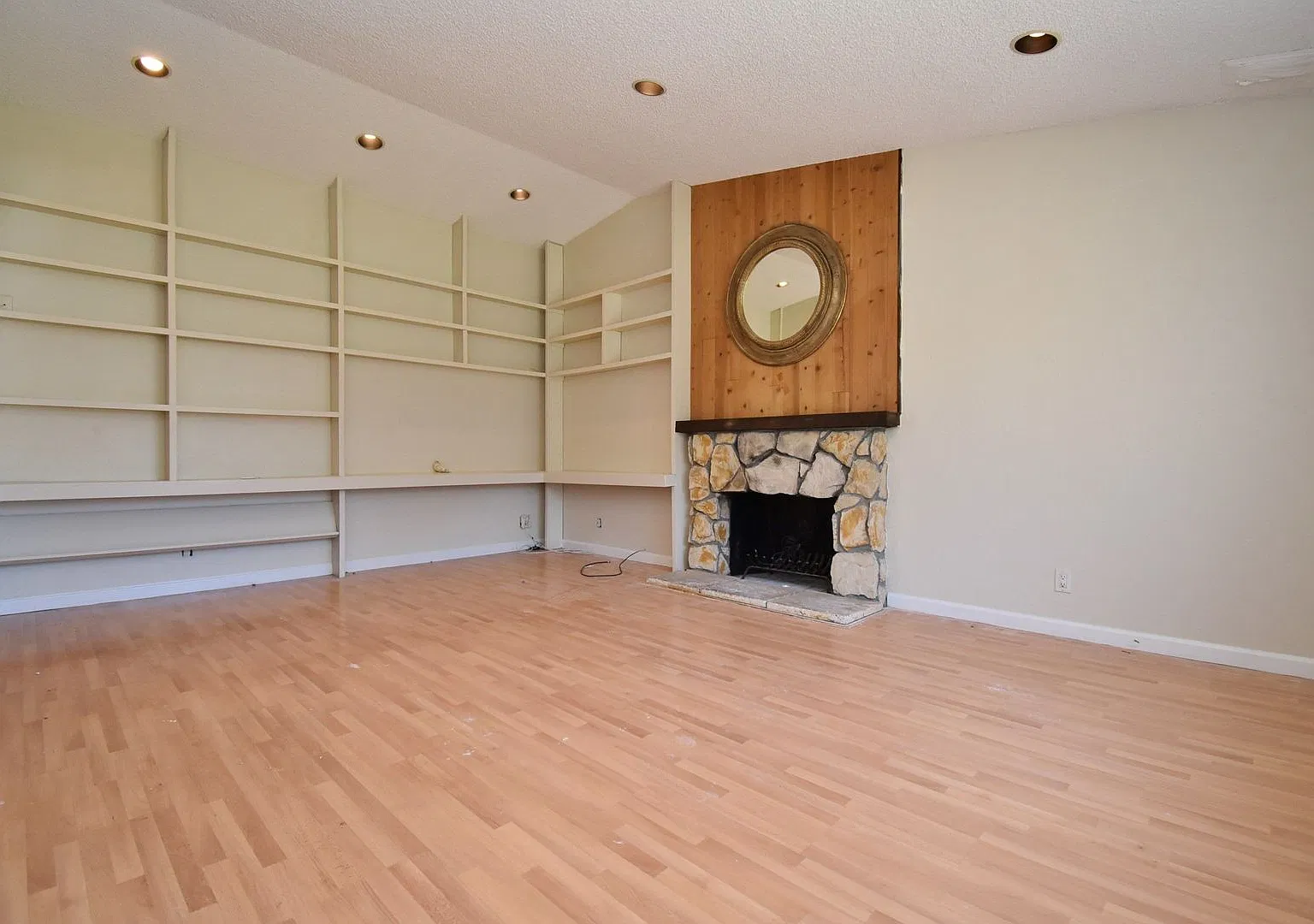 $4,195 | Beautiful 4BR/2BA Home in Central Fremont! — Photo 3