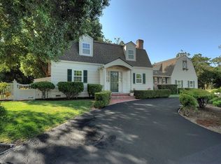 563 Magdalena Ave, Los Altos, CA 94024