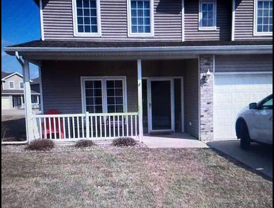 1st image of 2104 NW Ashton Ln