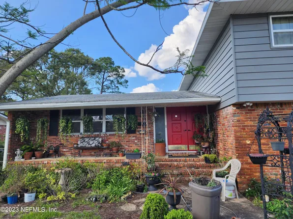8615 ANDALOMA Street, Jacksonville, FL 32211