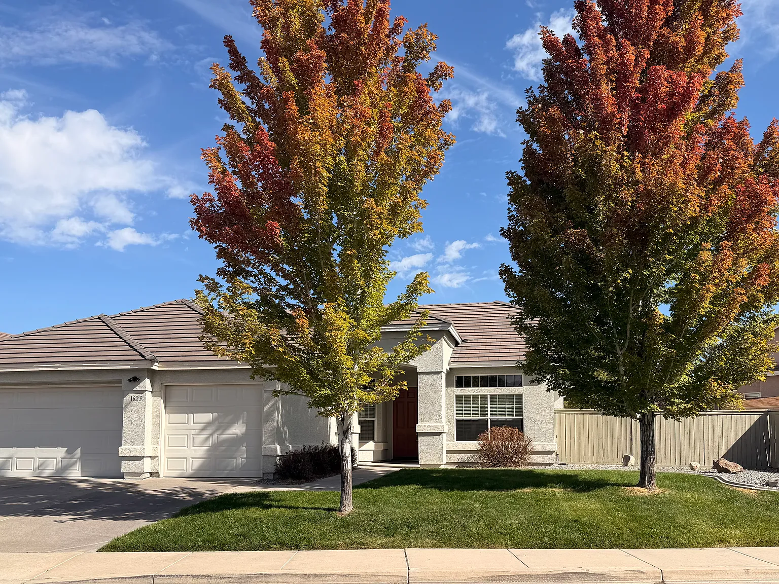 3 bed, 1778 sqft, $2,850 — Photo 2