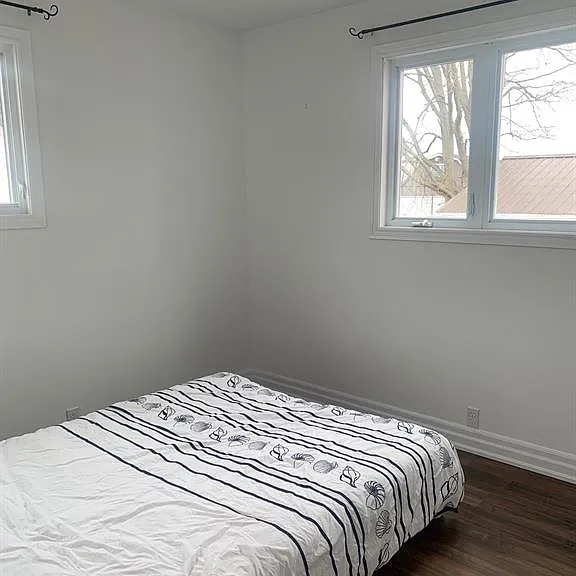 441 Lakeside Dr — Photo 15
